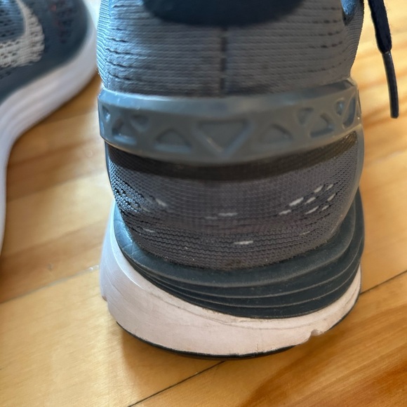 Nike Lunarglide 5 Runners - Picture 5 of 8